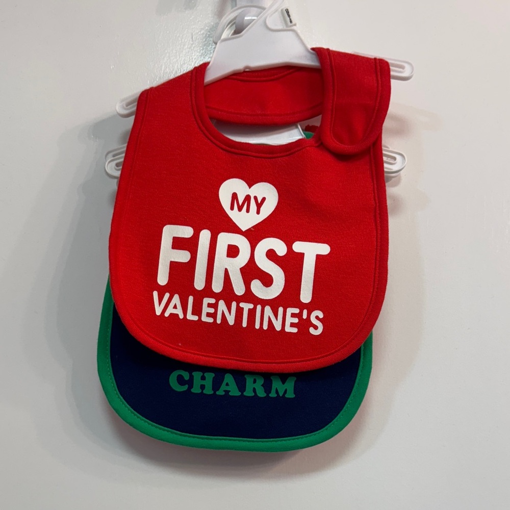 Holiday Bib Set